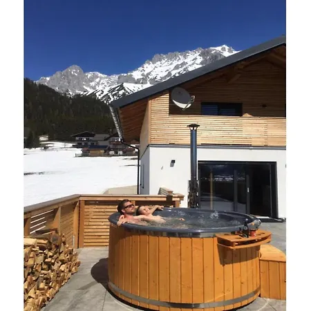 Mountain In Apartment Ramsau am Dachstein